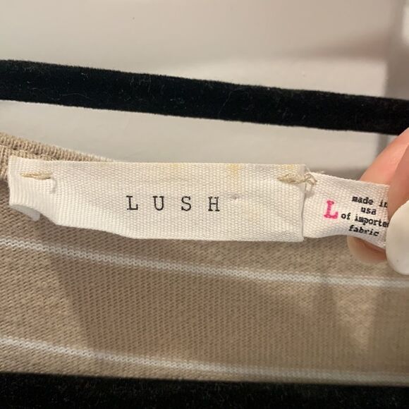 Lush dress  - Picture 3 of 5